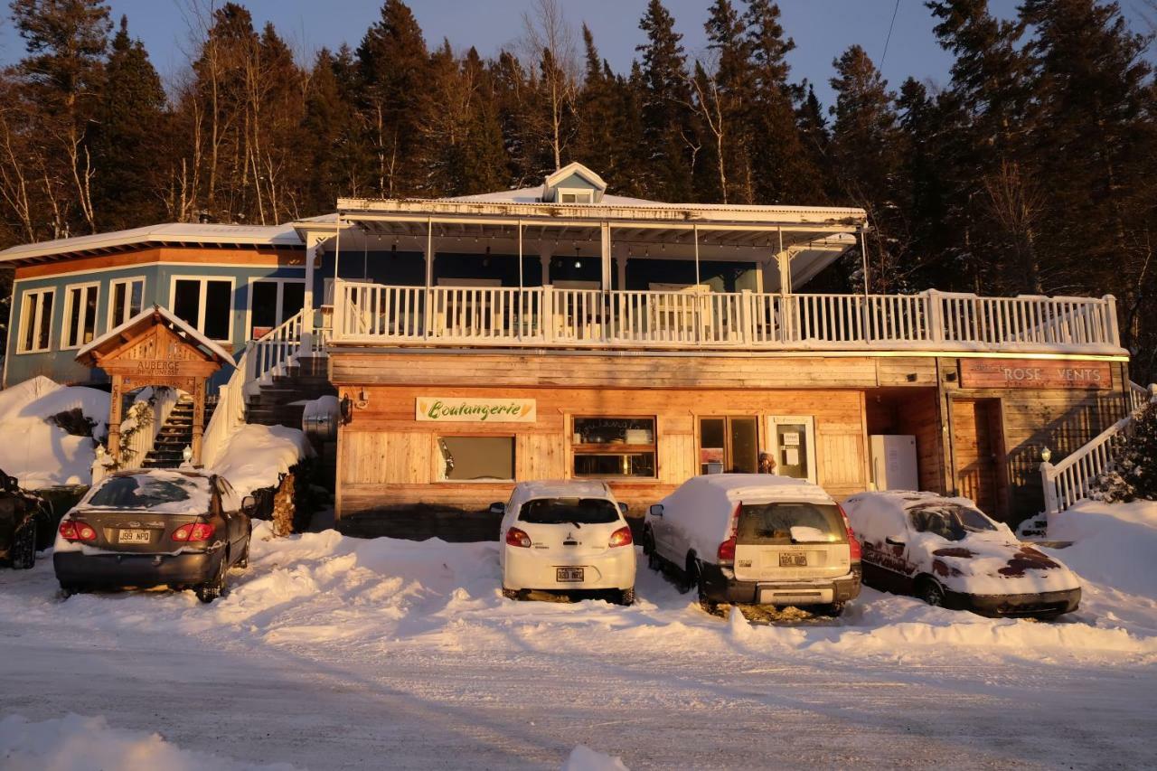 Auberge Aventure Rose Des Vents Sainte-Rose-du-Nord Bagian luar foto